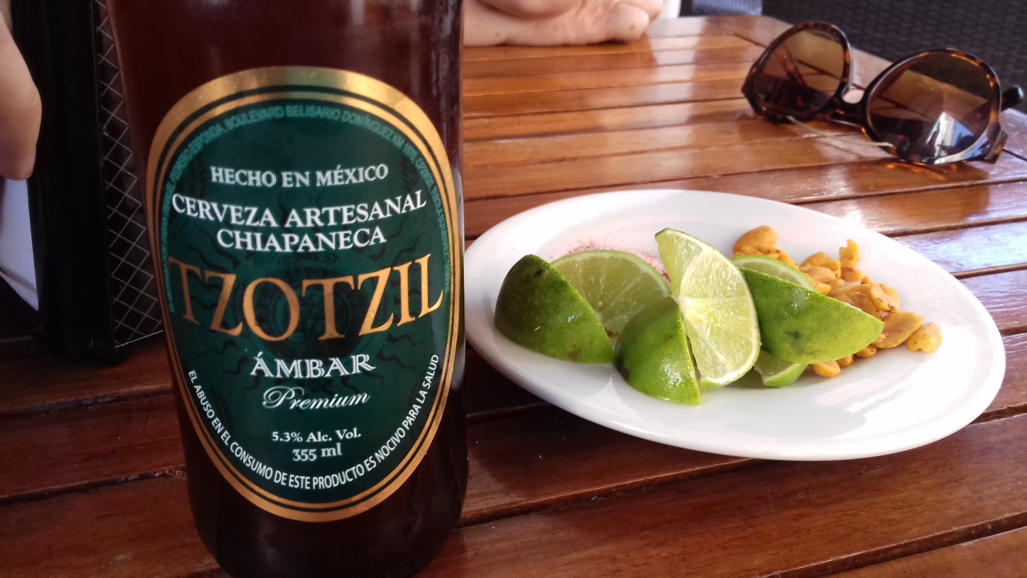 Cerveza local Tzotzil Ambar